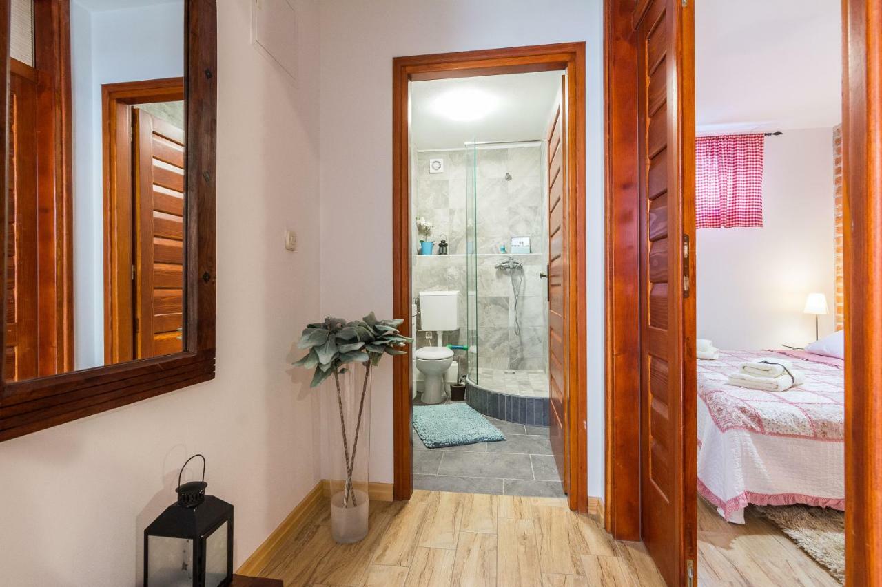 Apartments Rensi زادار المظهر الخارجي الصورة