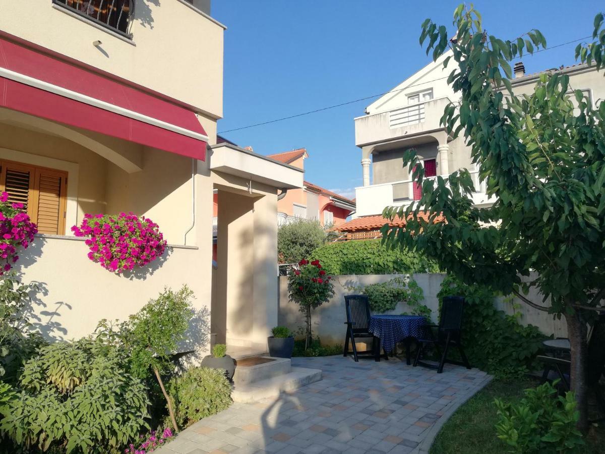 Apartments Rensi زادار المظهر الخارجي الصورة