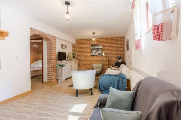 Apartments Rensi زادار المظهر الخارجي الصورة